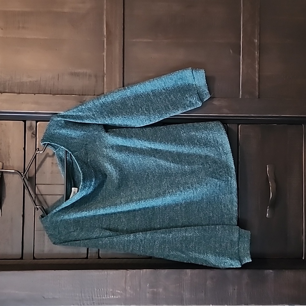 Off shoulder knit top